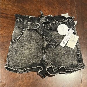 Joe's Jeans Girls' Gia Regular Fit Belted Denim Shorts